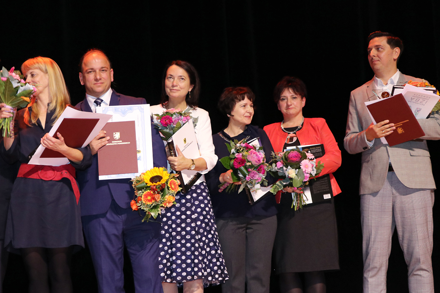 VIII_Forum_18 VIII_Forum_18