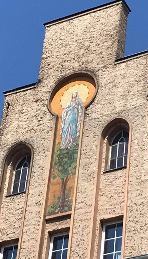 Dom Rekolekcyjny w Gietrzwałdzie