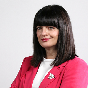 JUSTYNA WOŁOSZYK-BRZEZIŃSKA zdjęcie główne