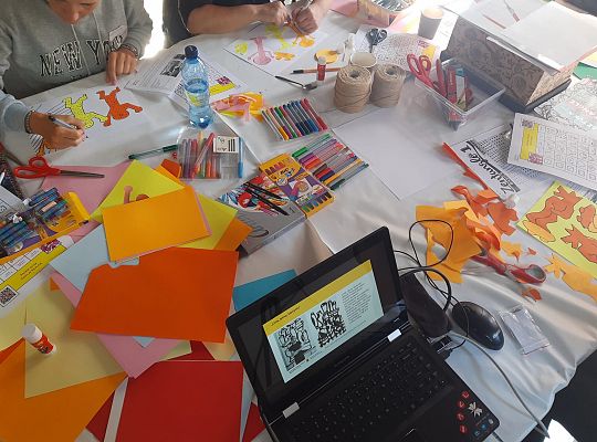 Labirynty, linie, sznurki - warsztaty artystyczne