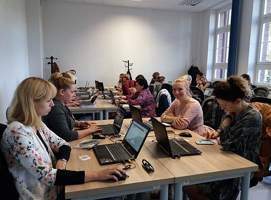 ZaTIKowany polonista