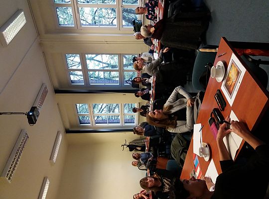 Wejdźmy do świata książek