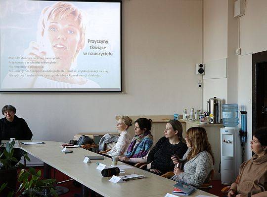 Jak radzić sobie z prowokacyjnymi zachowaniami ucznia?