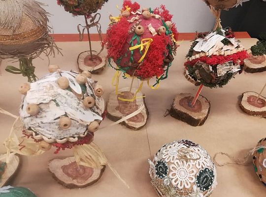 Bombki na baczność