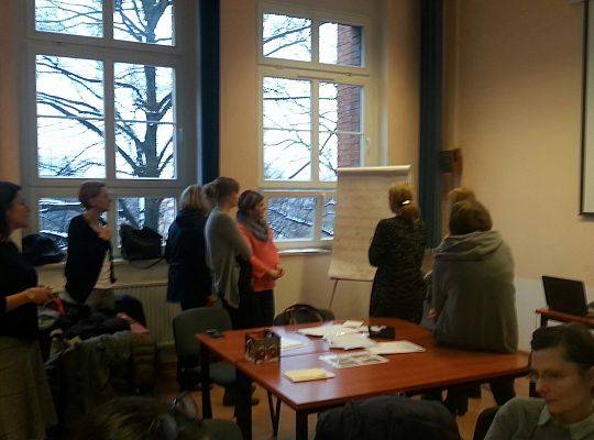 Jak budować dobre relacje w przestrzeni szkoły? 