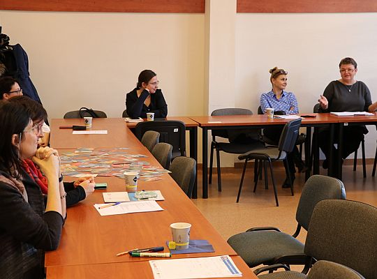 Sieć współpracy i samokształcenia nauczycieli pracujących kreatywnie KRET