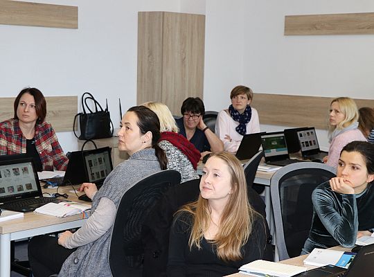 Wykorzystywanie tablicy interaktywnej dla zajęć edukacyjnych (edycja III)