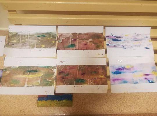 Techniki malarskie, graficzne i rysunkowe dla dzieci