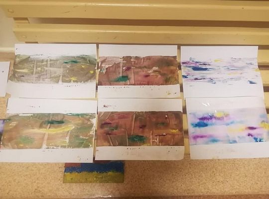 Techniki malarskie, graficzne i rysunkowe dla dzieci