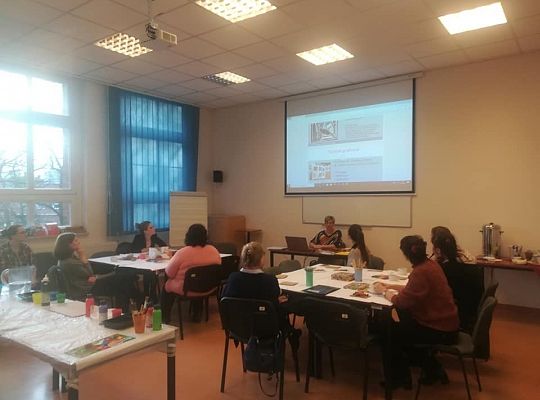 Techniki malarskie, graficzne i rysunkowe dla dzieci