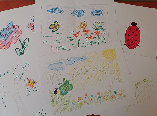 Kamishibai – teatr ilustracji – magia zamknięta w drewnianym pudełku