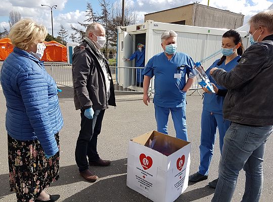 Przyłbice i adaptery do masek pełnotwarzowych od CEN dla szpitala 