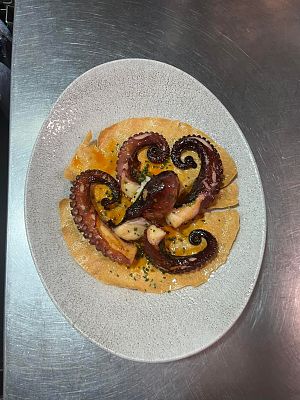 Erasmus+ w Zespole Szkół Gastronomiczno-Hotelarskich w Gdańsku: dwutygodniowe staże w Walencji już za nami